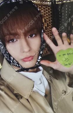LIVE and FALL Mubeat O.de photocard image