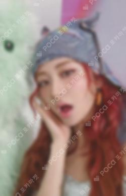 CRAZY WEVERSE JAPAN LUCKY DRAW HUH YUNJIN photocard image