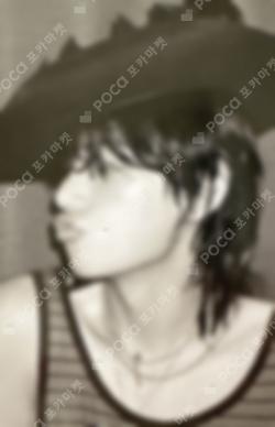 Layover LP V photocard image