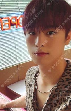 DICON ISSUE N°13 : THE BOYZ BOn voYage A-type