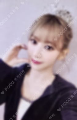 CRAZY YETIMALL SAKURA photocard image