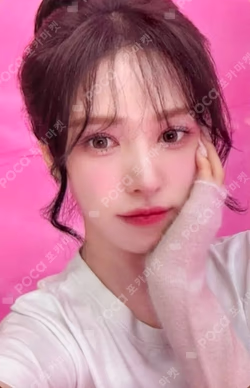 2024 PINK CHRISTMAS PHOTO CARD RANDOM PACK