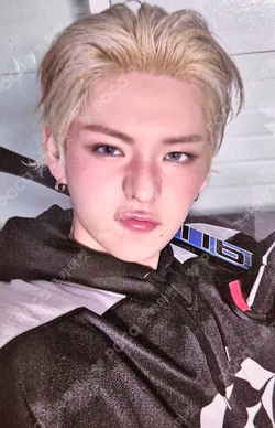 TREASURE 2025 SEASON’S GREETINGS