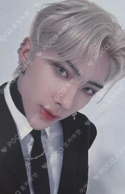 MELTING POINT PHOTOBOOK ver.+Digipack ver. KTOWN4U LUCKY DRAW