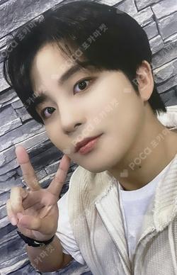 ATEEZ JONGHO photocard image