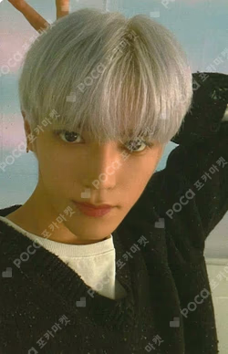 NCT 127: WELCOME TO MY CITY COLLECT BOOK & PHOTO CARD SET