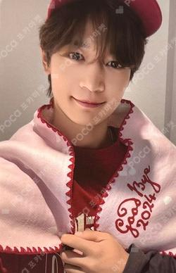 2024 PINK CHRISTMAS PHOTO CARD RANDOM PACK
