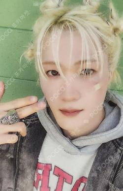 2025 Season's Greetings FNC STORE SOUL photocard image