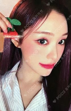7 Doors of Christmas: A Lucky Encore TRADING CARD VER.3 GAHYEON photocard image