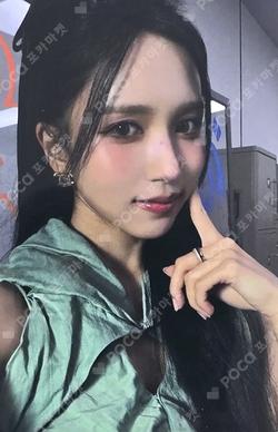 STRATEGY MUSICPLANT LUCKY DRAW MINA photocard image