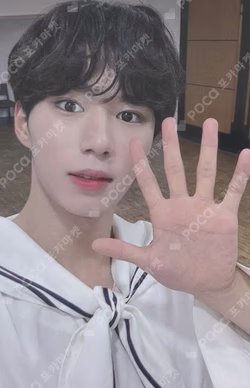 IDENTITY : Action KTOWN4U