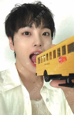 2024 CRAVITY FAN-CON BEYOND YOUR MEMORIES RANDOM PHOTOCARD PACK HYEONGJUN photocard image