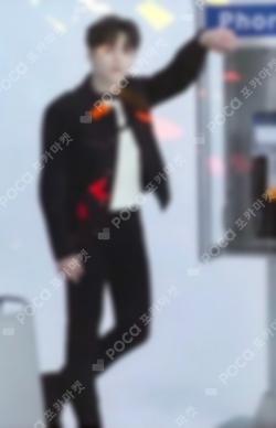 2021 SVT 5TH FAN MEETING SEVENTEEN in CARAT LAND Trading Card Set VERNON photocard image