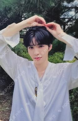 Youth Chapter 2 : YOUTH DEFICIENCY OLIVE YOUNG A-MIN photocard image