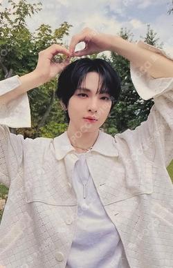 Youth Chapter 2 : YOUTH DEFICIENCY OLIVE YOUNG MU photocard image