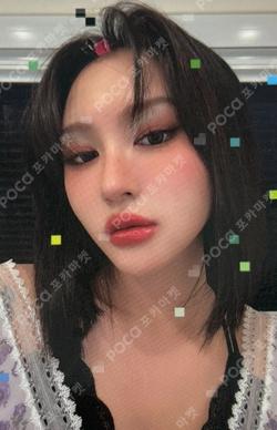 Apocalypse : Follow us SIYEON photocard image