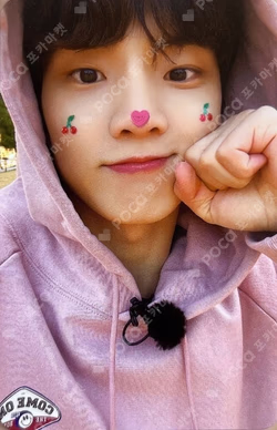 Come On! THE BOYZ in GOD-SAENG Phonetab & Strap Set