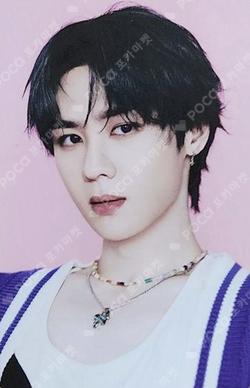 SMTOWN LIVE 2025 in SEOUL FORTUNE SCRATCH CARD SET KUN photocard image