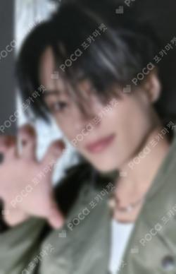 ROMANCE : UNTOLD -daydream- UNIVERSAL LUCKY DRAW JAY photocard image