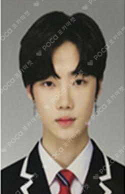 Skool Looks x THE BOYZ NEW photocard image