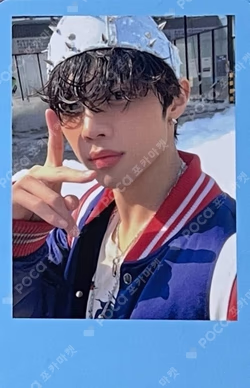 BE YOUR OWN KING SELFIE BOOK