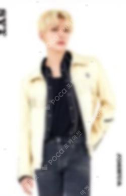 SEVENTEEN 2021 JAPAN SPECIAL FANMEETING 'HARE' TRADING CARD