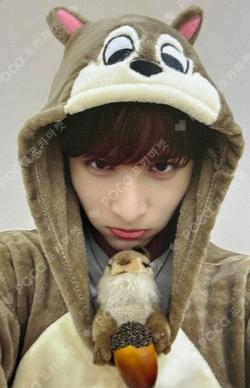 ONE QUESTION SOUND WAVE MACKIAH photocard image