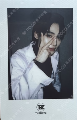 THE BOYZ 2ND WORLD TOUR : ZENERATION - ENCORE KINETIC MIRROR MOOD LIGHT