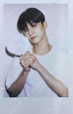 THE BOYZ 2ND WORLD TOUR : ZENERATION OFFICIAL LIGHT STICK CHOU CHOU