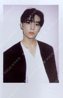 THE BOYZ 2ND WORLD TOUR : ZENERATION ZENERATON MINI POUCH
