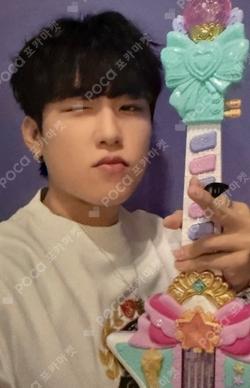BORN LIKE THIS MUSICART PARK WOO JIN photocard image