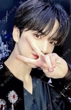 THE BOYZ 2ND WORLD TOUR : ZENERATION LANYARD SET