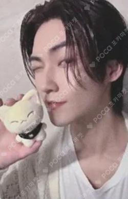 THE BOYZ WORLD TOUR : ZENERATION Ⅱ THE TOYZ Doll KEVIN photocard image