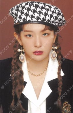 2022 SEASON'S GREETINGS K Star Hit SEULGI photocard image