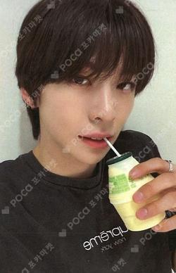 ONE QUESTION EVERLINE JIHO photocard image