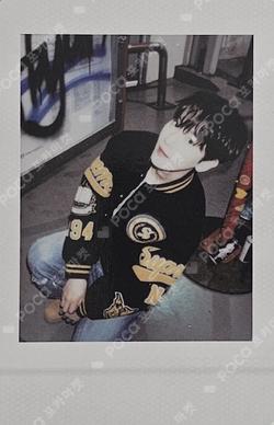 2025 SEASON'S GREETINGS [Mr. Mischief] WITHMUU BAEKHYUN photocard image