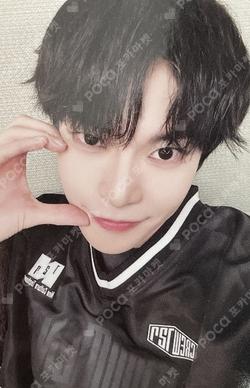 NCT 127 4TH TOUR NEO CITY : SEOUL - THE MOMENTUM PULLOVER DOYOUNG photocard image