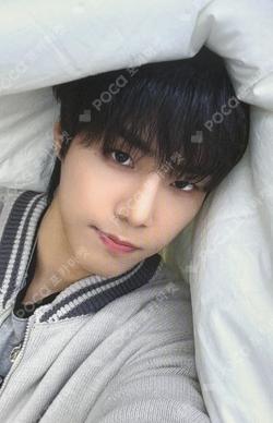X-82 MAKESTAR Hwang Seong Bin photocard image