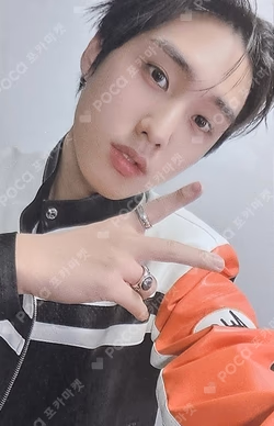 THE BOYZ FAN-CON THE B LAND MULTI MINI POUCH