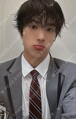 THE BOYZ FAN-CON THE B LAND REWARD