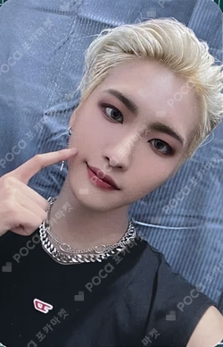 THE WORLD EP.1 : MOVEMENT YES24