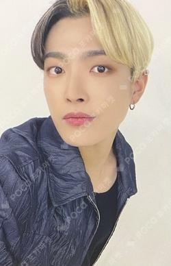 THE WORLD EP.1 : MOVEMENT APPLEMUSIC HONGJOONG photocard image