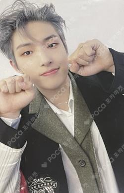 ZERO : FEVER EPILOGUE WONDERWALL MINGI photocard image