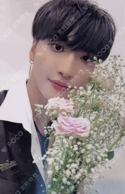 THE WORLD EP.1 : MOVEMENT MAKESTAR