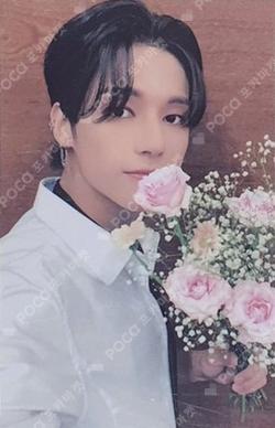 THE WORLD EP.1 : MOVEMENT MAKESTAR WOOYOUNG photocard image