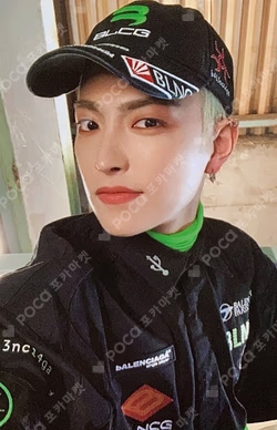 THE WORLD EP.1 : MOVEMENT Z VER.