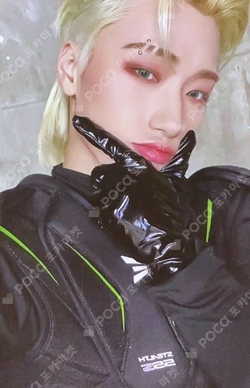 THE WORLD EP.1 : MOVEMENT Z VER.