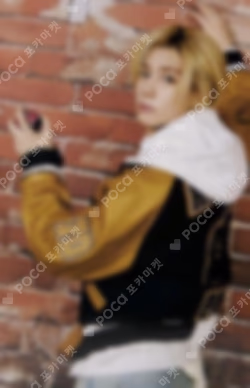 KNOCK ON Vol.1 IN JAPAN PHOTO CARD