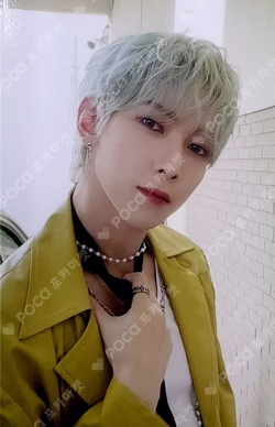 THE WORLD EP.1 : MOVEMENT DIARY VER.