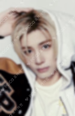 KNOCK ON Vol.1 IN JAPAN PHOTO CARD